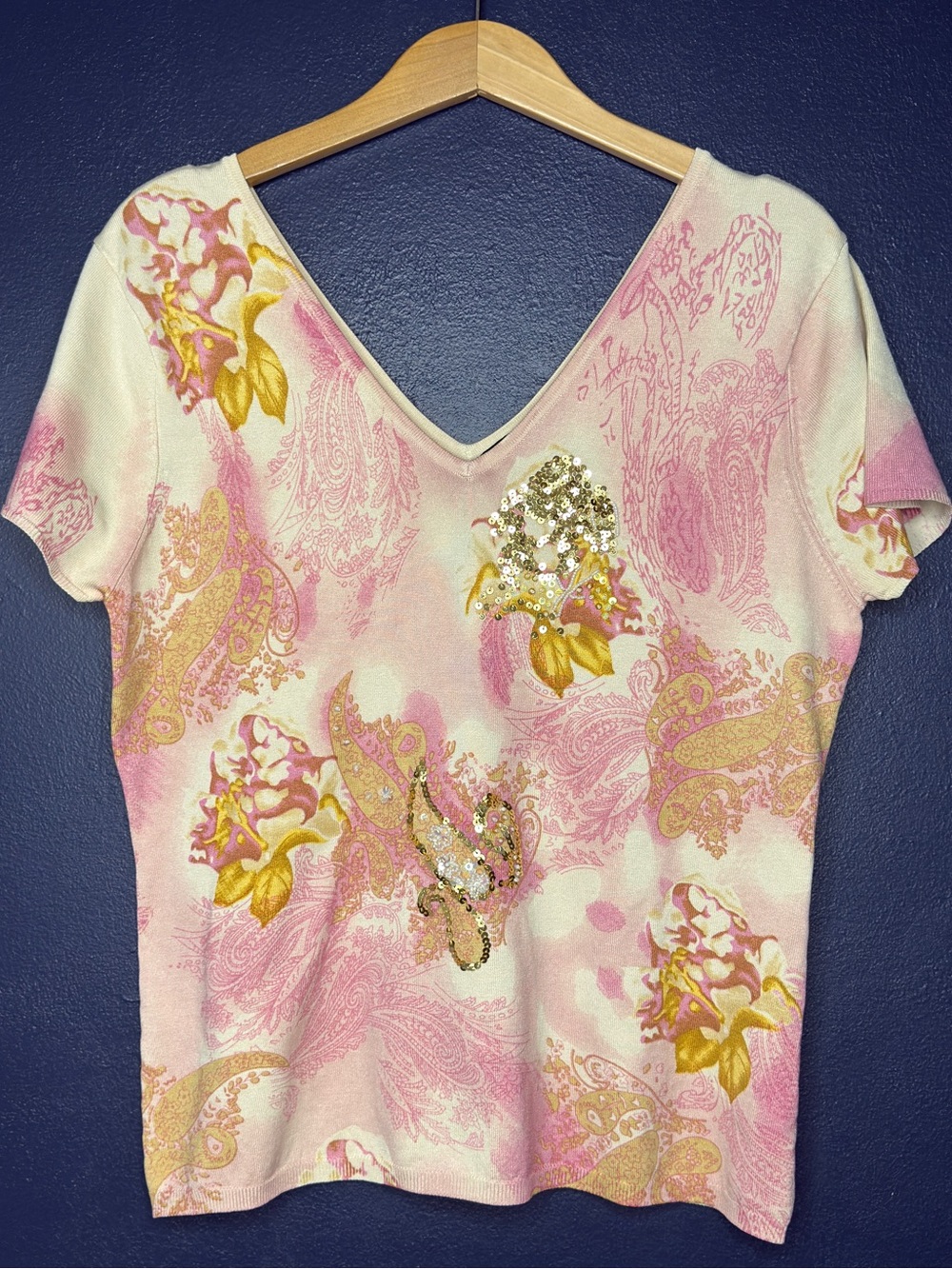 EUC VINTAGE 90s Y2K MAURICE SASSON Sequined Accents Floral Paisley Top V Neck